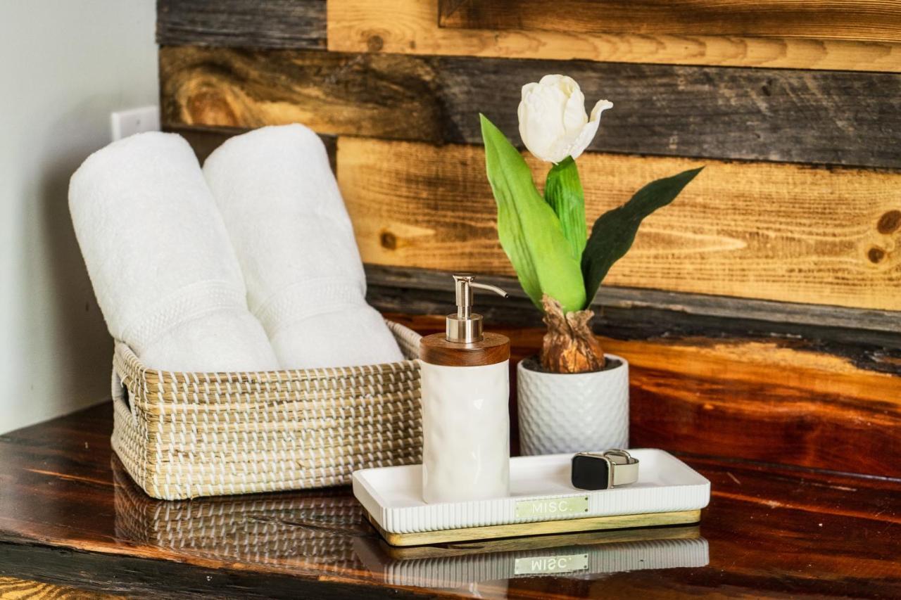Mountainside - New Luxury Cabin-Fire Table-Hot Tub-3 Pools-Ps5-Bears 蓋特林堡 外观 照片
